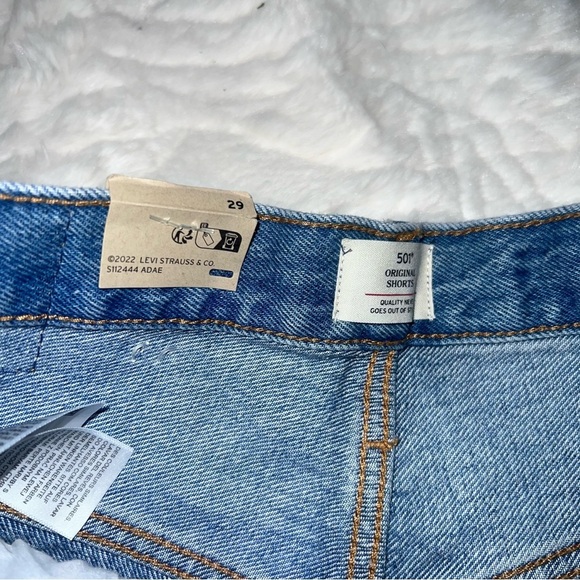 Levi's Women's 501 Shorts - Picture 4 of 4